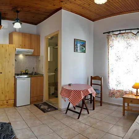 Angelos Rooms Mytilene Exterior photo