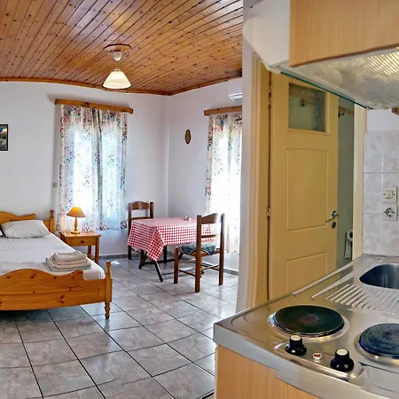 Angelos Rooms Mytilene Exterior photo