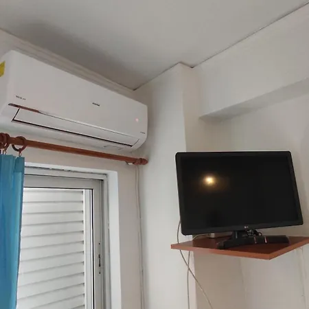 Angelos Rooms Mytilene Exterior photo